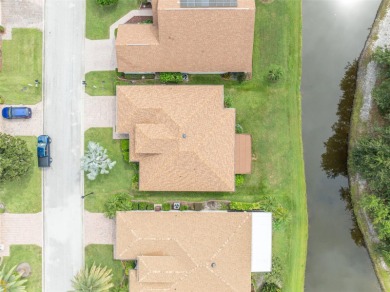 Presenting a well-maintained 2-bedroom, 2-bathroom home with an on Lake Ashton Golf Club in Florida - for sale on GolfHomes.com, golf home, golf lot