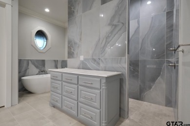 *Seller to pay Hideaway Initiation Fee with acceptable offer.* on Hide-A-Way Lake Golf Course in Texas - for sale on GolfHomes.com, golf home, golf lot