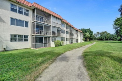 Welcome to your dream condo in the heart of Pembroke on Hollybrook Golf and Tennis Club  in Florida - for sale on GolfHomes.com, golf home, golf lot