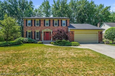 Open House Sunday June, 11  1PM-3PM.  Great Woodbrooke/Windridge on Fox Creek Golf Course in Michigan - for sale on GolfHomes.com, golf home, golf lot
