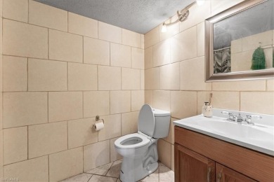 Fantastic opportunity for investors or first-time homebuyers! on Fort Myers Country Club in Florida - for sale on GolfHomes.com, golf home, golf lot