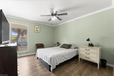 Fantastic opportunity for investors or first-time homebuyers! on Fort Myers Country Club in Florida - for sale on GolfHomes.com, golf home, golf lot