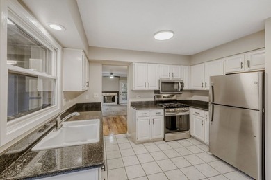 Newly refreshed 2 story townhome located in the desirable Indian on Willow Crest Golf Club in Illinois - for sale on GolfHomes.com, golf home, golf lot