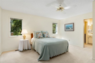 Exceptional Price Per Square Foot in Keowee Key - Room to on Keowee Key Golf and Country Club in South Carolina - for sale on GolfHomes.com, golf home, golf lot