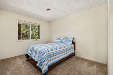 Exceptional Price Per Square Foot in Keowee Key - Room to on Keowee Key Golf and Country Club in South Carolina - for sale on GolfHomes.com, golf home, golf lot
