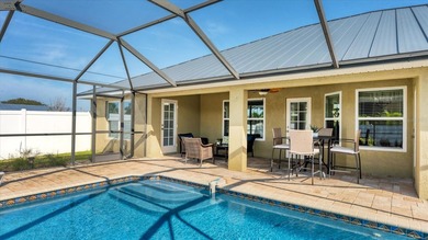 Under contract-accepting backup offers. Welcome to this on Rotonda Golf and Country Club - Long Marsh  in Florida - for sale on GolfHomes.com, golf home, golf lot