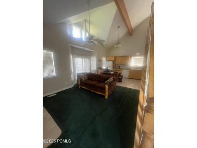 Bright 2-bed / 2-bath, 1,270 sq ft condo in the heart of Midway on Homestead Golf Club and Resort in Utah - for sale on GolfHomes.com, golf home, golf lot