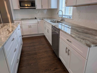 Magnificent Home in the heart of Blacksburg. Spacious Kitchen on Blacksburg Municipal Golf Course in Virginia - for sale on GolfHomes.com, golf home, golf lot