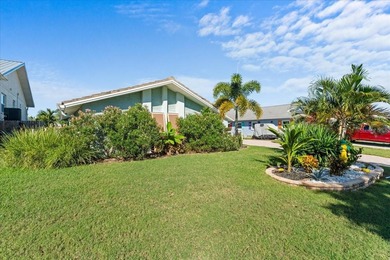WATERFRONT SERENITY IN NEW PORT RICHEY - YOUR COASTAL ESCAPE on Gulf Harbors Golf Course in Florida - for sale on GolfHomes.com, golf home, golf lot