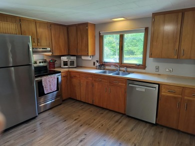 LOCATION!  Comfortable ranch style home in a private tree lined on Bretwood Golf Course in New Hampshire - for sale on GolfHomes.com, golf home, golf lot