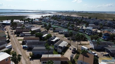 Charming and completely remodeled inside and out Park Model w/ on Long Island Golf Course in Texas - for sale on GolfHomes.com, golf home, golf lot