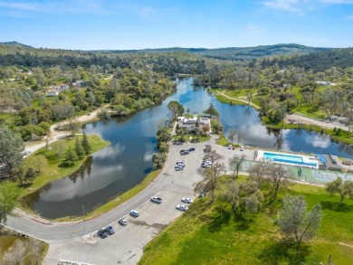 Move in ready home located in Yosemite Lakes Park with OWNED on Yosemite Lakes Park Golf Course in California - for sale on GolfHomes.com, golf home, golf lot