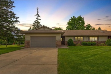 Picturesque views, wonderfully convenient, and plenty of space! on Brooktree Golf Course in Minnesota - for sale on GolfHomes.com, golf home, golf lot
