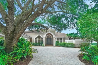 Well-maintained estate home with great potential located in on Willoughby Golf Club in Florida - for sale on GolfHomes.com, golf home, golf lot