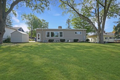 This charming ranch home offers more than meets the eye! With on Irv Warren Memorial Golf Course in Iowa - for sale on GolfHomes.com, golf home, golf lot