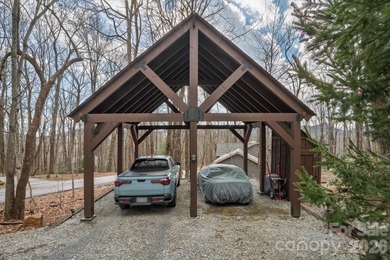 Mountain Elegance at 1600 Black Oak Drive Nestled in the heart on Sapphire National Golf Club in North Carolina - for sale on GolfHomes.com, golf home, golf lot