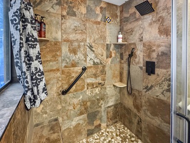 Come see this spacious 4-bedroom, 3-bath split-level, 2-story on Angel Fire Resort Country Club in New Mexico - for sale on GolfHomes.com, golf home, golf lot