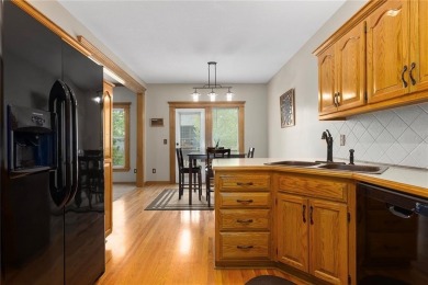 Welcome home to lake life in Harborview! This gorgeous reverse 1 on Paradise Pointe Golf Complex in Missouri - for sale on GolfHomes.com, golf home, golf lot