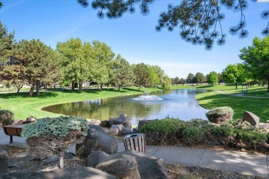 MLS# 284473 Custom built Parade Home that backs up to Horn on Horn Rapids Golf Club in Washington - for sale on GolfHomes.com, golf home, golf lot