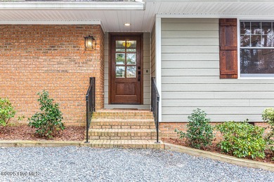 Discover the perfect blend of comfort, lifestyle, and location on Seven Lakes Country Club in North Carolina - for sale on GolfHomes.com, golf home, golf lot