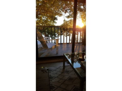PREMIUM LAKE LOCATION! LAKE VIEWS FROM BALCONY, LIVING ROOM on Lake Barrington Shores Golf Course in Illinois - for sale on GolfHomes.com, golf home, golf lot