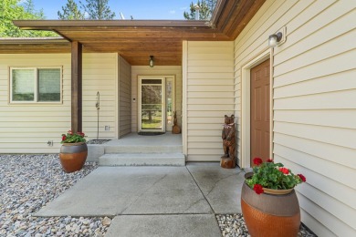 Welcome to this beautifully maintained one level home, nestled on Chewelah Golf and Country Club  in Washington - for sale on GolfHomes.com, golf home, golf lot