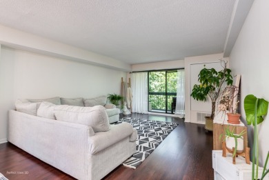 Welcome to 1800 Huntington Blvd Unit #203 - a beautifully on Hilldale Golf Club in Illinois - for sale on GolfHomes.com, golf home, golf lot