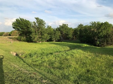 Everyone is looking for 1 AC or more and this one fits the bill on White Bluff Resort - Old Course in Texas - for sale on GolfHomes.com, golf home, golf lot