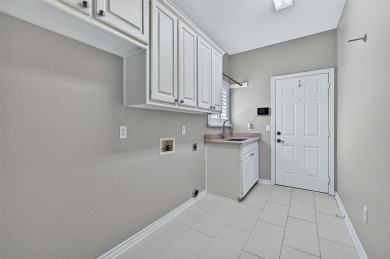 Welcome to this beautifully upgraded 3-bedroom, 3-bath home in on Lake Kiowa Golf Course in Texas - for sale on GolfHomes.com, golf home, golf lot