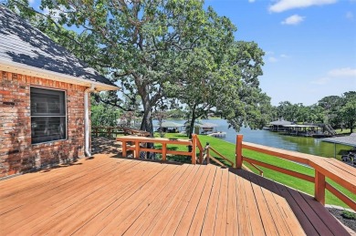 Welcome to this beautifully upgraded 3-bedroom, 3-bath home in on Lake Kiowa Golf Course in Texas - for sale on GolfHomes.com, golf home, golf lot