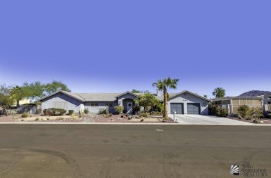 Entertainer's delight! Oasis situated on 2 lots, over .4 acre on Foothills Executive Golf Course in Arizona - for sale on GolfHomes.com, golf home, golf lot