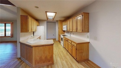 Fantastic location--a half a mile to Scottsdale Golf Course and on Bella Vista Country Club - Scottsdale in Arkansas - for sale on GolfHomes.com, golf home, golf lot