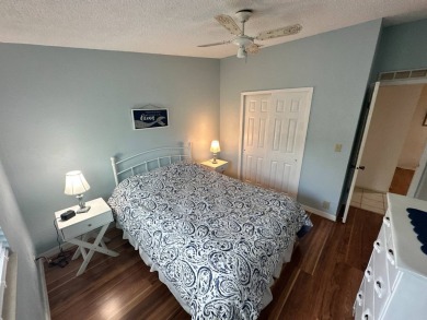 This 2-bedroom, 2 bathrooms Palm Harbor home is located on the on Del Tura Golf and Country Club in Florida - for sale on GolfHomes.com, golf home, golf lot