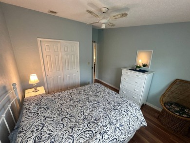 This 2-bedroom, 2 bathrooms Palm Harbor home is located on the on Del Tura Golf and Country Club in Florida - for sale on GolfHomes.com, golf home, golf lot
