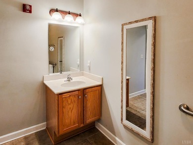 Travel & Leisure Magazine quoted Smith Mountain Lake as 'Lake on Mariners Landing Golf and Country Club in Virginia - for sale on GolfHomes.com, golf home, golf lot