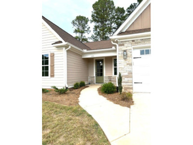 Beautiful new construction in Grand Harbor Subdivision. Price on The Patriot Golf Club At Grand Harbor in South Carolina - for sale on GolfHomes.com, golf home, golf lot