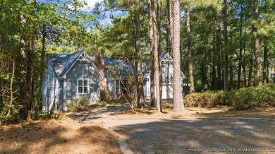 Newly upgraded, home in Woodlake! 3 bedrooms 3 baths on the main on Woodlake Country Club in North Carolina - for sale on GolfHomes.com, golf home, golf lot