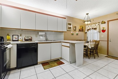 Calling ALL GOLFERS & SNOWBIRDS! Pristine, Beautiful & LARGE, 3 on Poinciana Golf Club in Florida - for sale on GolfHomes.com, golf home, golf lot