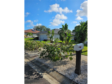 Step into this stunning split-floor plan residence and be on Tarpon Springs Golf Course in Florida - for sale on GolfHomes.com, golf home, golf lot