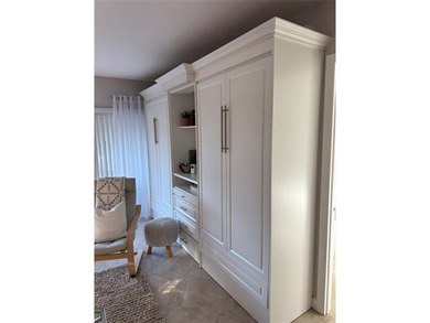 Enjoying enhanced privacy, serenity, and abundant natural light on Inverrary Country Club in Florida - for sale on GolfHomes.com, golf home, golf lot