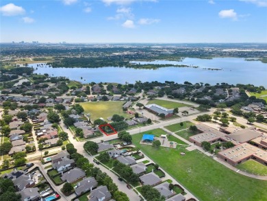 Discover your perfect family haven in this updated home! Ideally on Stewart Peninsula Golf Course in Texas - for sale on GolfHomes.com, golf home, golf lot