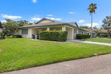 Welcome to this 2-bedroom, 2-bath home located in the highly on Falcon Watch Golf Club in Florida - for sale on GolfHomes.com, golf home, golf lot