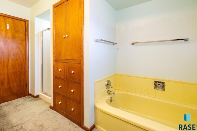 ORIGINAL OWER HOME! This 3+ bedroom ranch was custom built in on The Bridges At Beresford in South Dakota - for sale on GolfHomes.com, golf home, golf lot