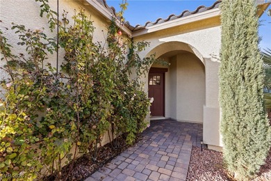 Luxury golf course living with spa and mountain views in on Mountain Falls Golf Course in Nevada - for sale on GolfHomes.com, golf home, golf lot