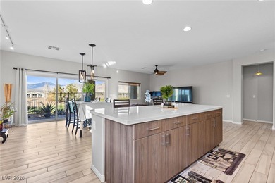 Luxury golf course living with spa and mountain views in on Mountain Falls Golf Course in Nevada - for sale on GolfHomes.com, golf home, golf lot