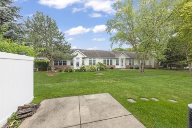 Tucked in one of the best spots in all of Lockport, this on Broken Arrow Golf Club in Illinois - for sale on GolfHomes.com, golf home, golf lot