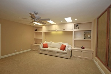 Great Expanded Santa Fe with 3456 square feet. Located next to on The Lakes Country Club in California - for sale on GolfHomes.com, golf home, golf lot