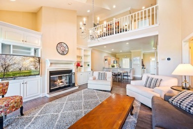 This 3-bedroom, 2.5-bath end unit home, is situated in a private on Horseshoe Bay Golf Club in Wisconsin - for sale on GolfHomes.com, golf home, golf lot