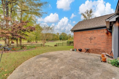 Welcome to your dream home on the Quail Ridge Golf Course! This on Quail Ridge Golf Course in Tennessee - for sale on GolfHomes.com, golf home, golf lot