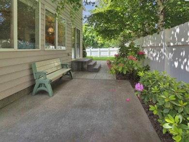 MLS# 284484 Welcome to this inviting, light, and bright on Horn Rapids Golf Club in Washington - for sale on GolfHomes.com, golf home, golf lot